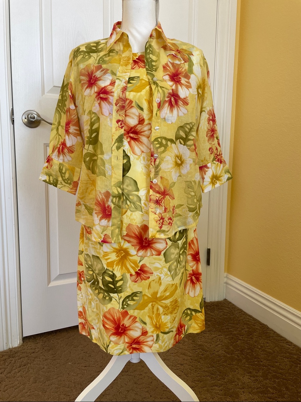 La Cabana Hawaiian Yellow Dress & Matching Shirt Set- Coral Green Floral -Size M